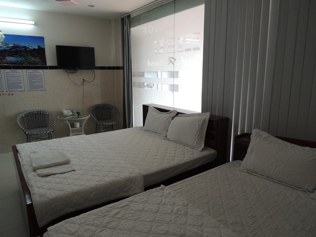 Hung Hieu Hotel Mỹ Tho Phòng bức ảnh