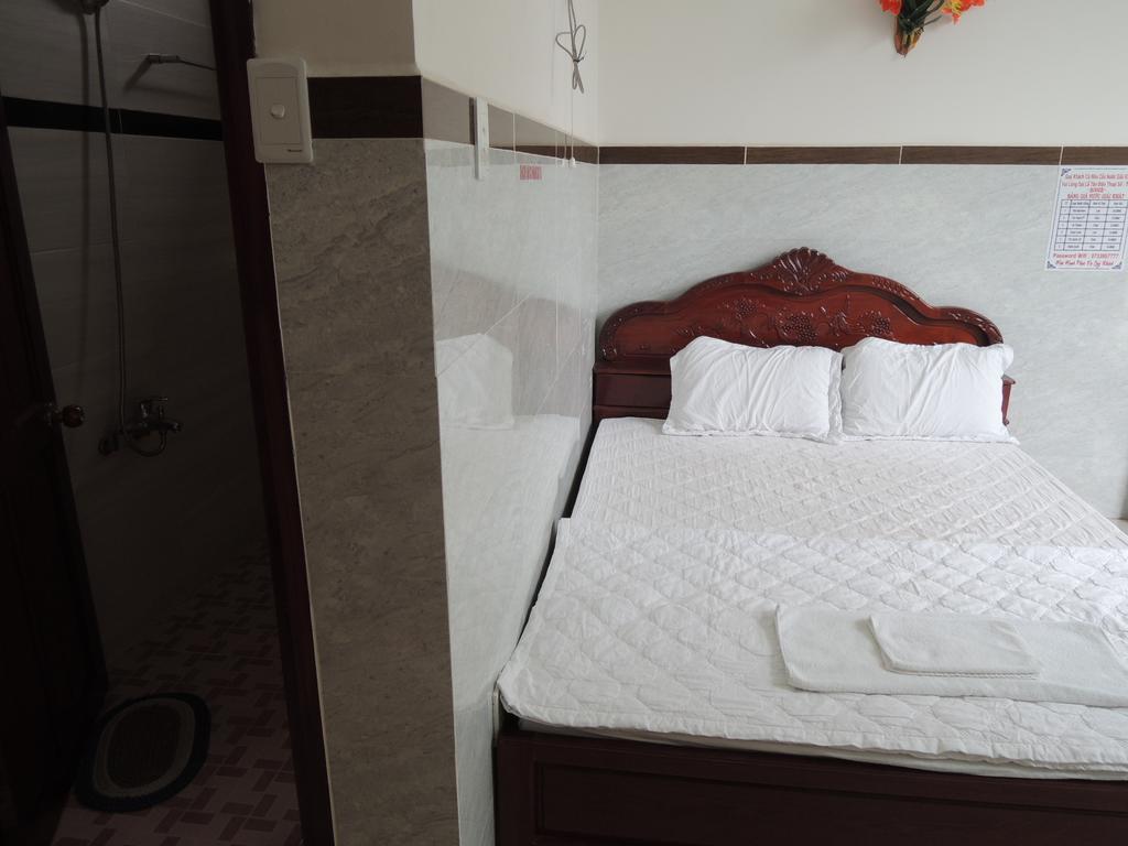 Hung Hieu Hotel Mỹ Tho Phòng bức ảnh
